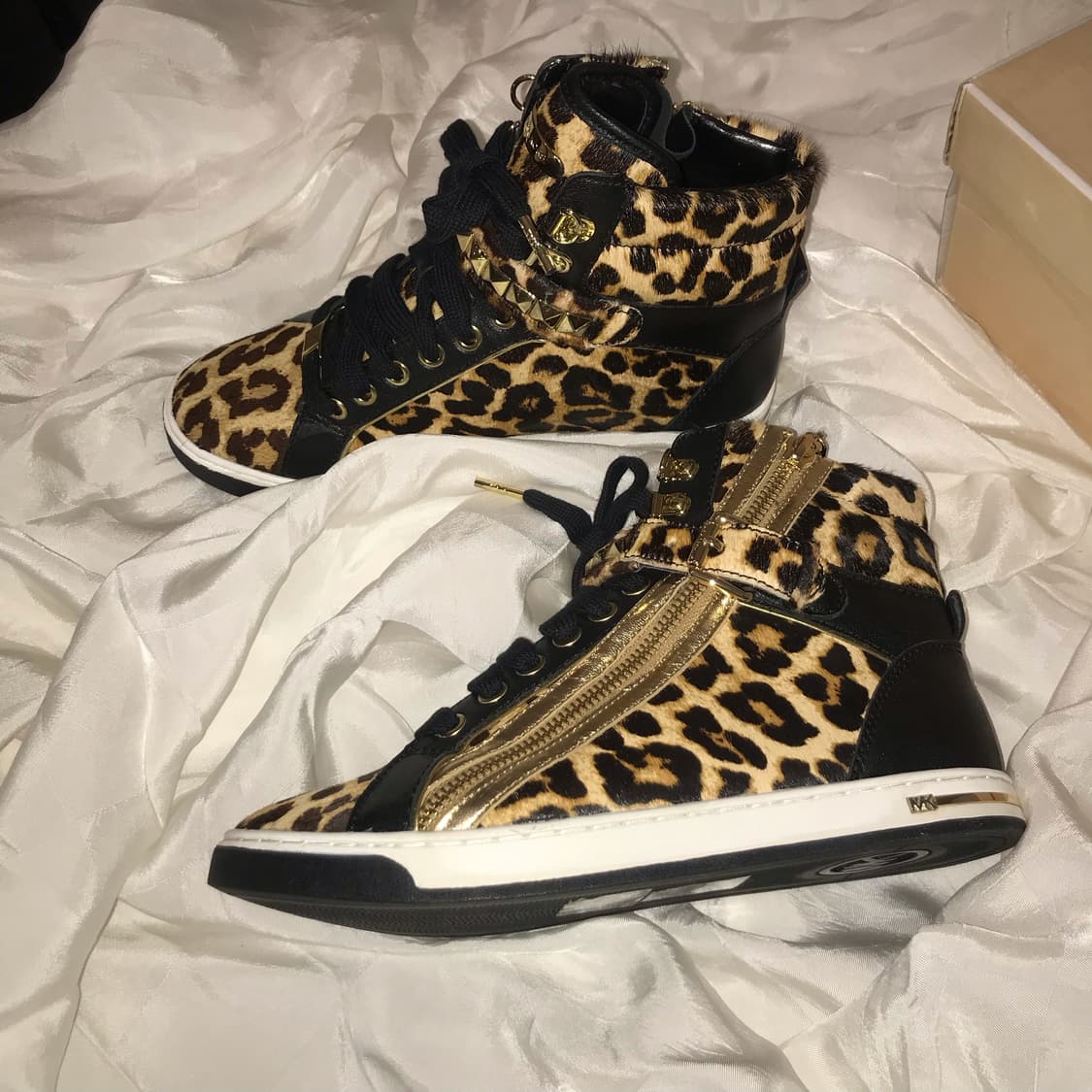 Michael Kors 마이클코어스 레오파드 퍼 레더 금장 하이탑 상품이미지1