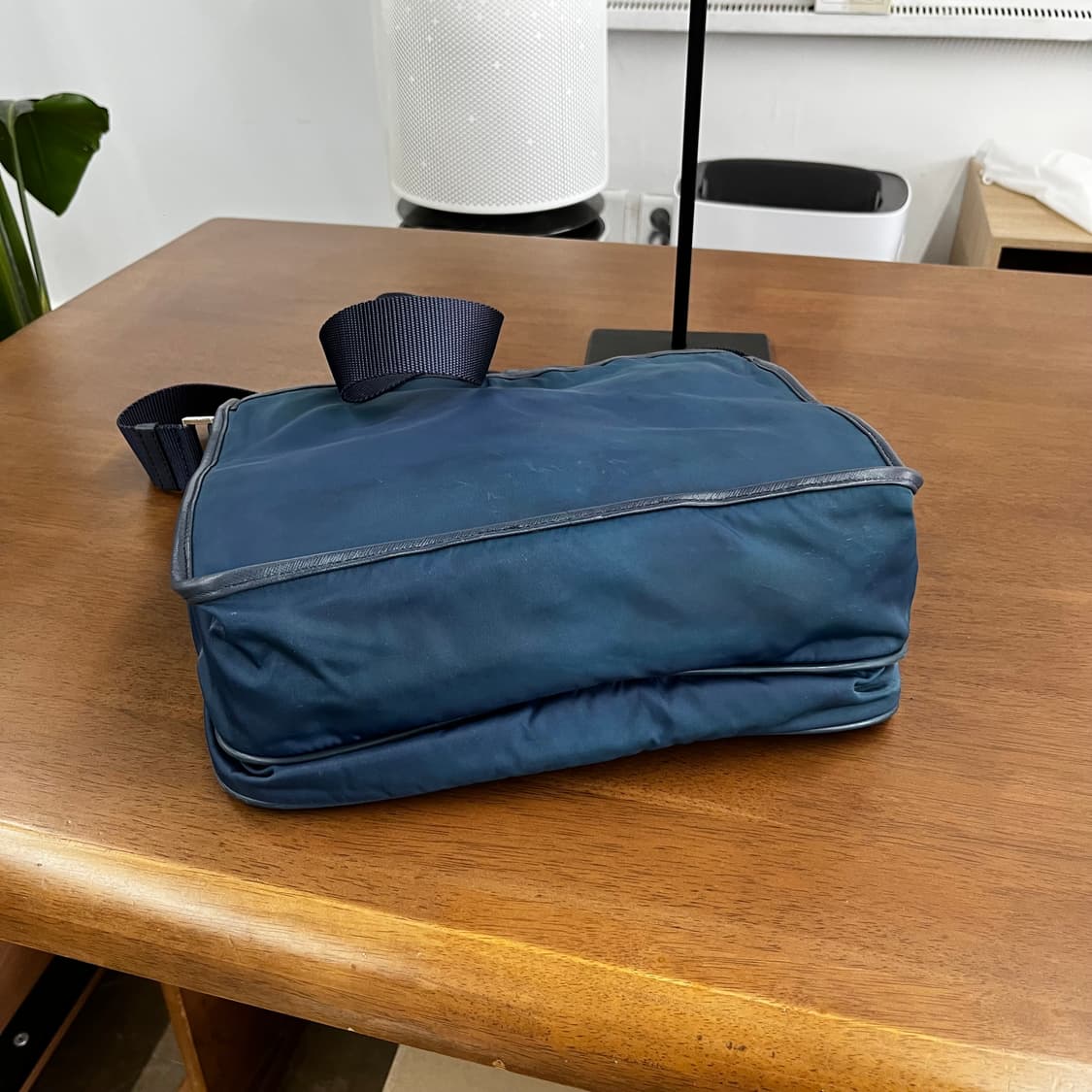 프라다 나일론 메신저백  상품이미지5