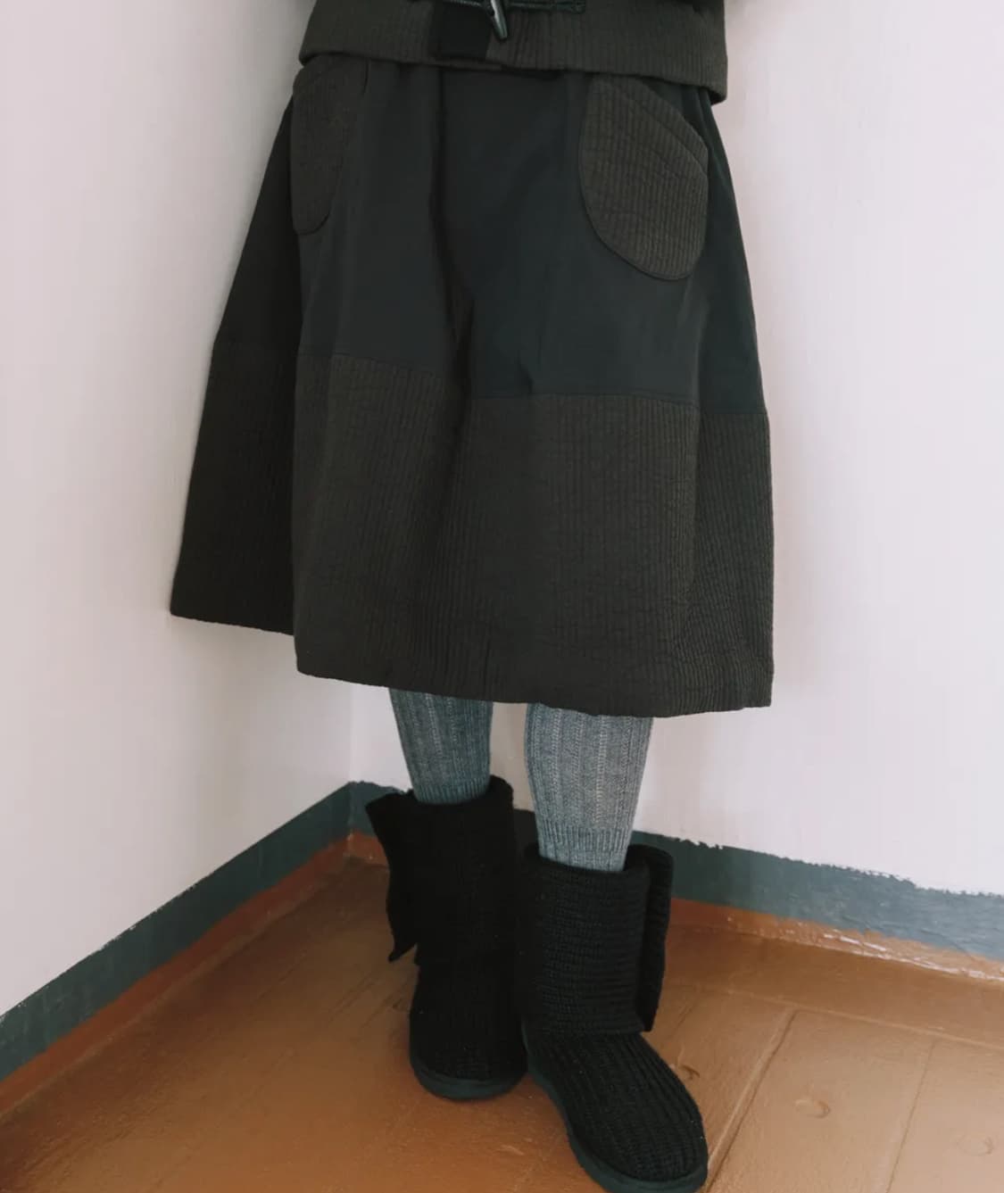 오헤시오 OHESHIO 패디드 밴딩 포켓 스커트(블랙) 상품이미지5