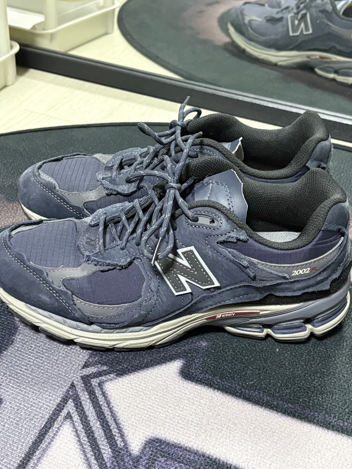 뉴발란스 2002R 프로텍션 팩 이클립스 상품이미지3