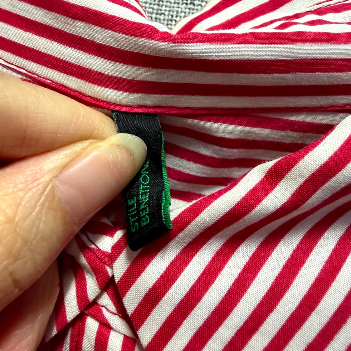 베네통 여성 스프라이트 카라 긴팔 셔츠  상품이미지3