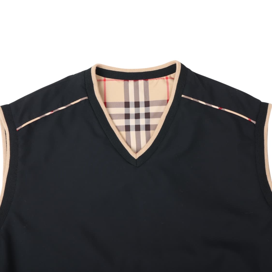 버버리 리버시블 노바체크 나일론 베스트 상품이미지4