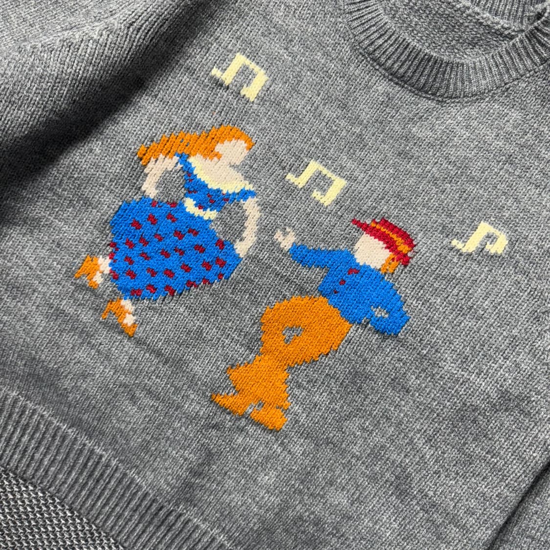 새상품) 빈티지 댄싱 자수 니트 상품이미지3