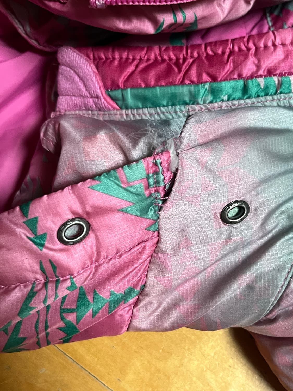 Pendleton x Nike ACG 콜라보 나바호 패딩 상품이미지3