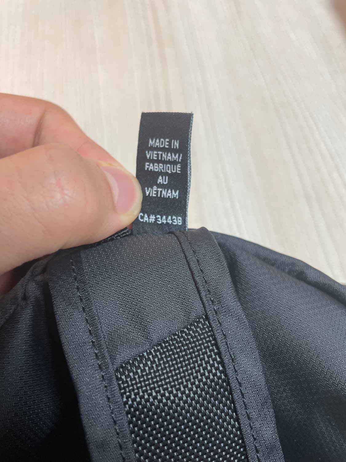 아크테릭스 헬리아드 15 백팩 블랙 상품이미지4