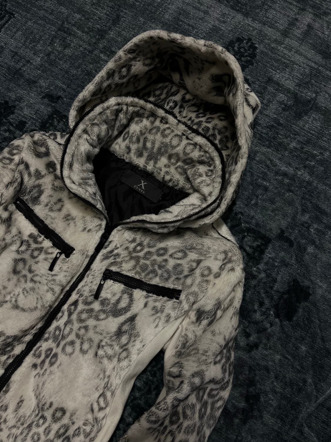 Xfrm 00s snow leopard fur jacket 상품이미지3