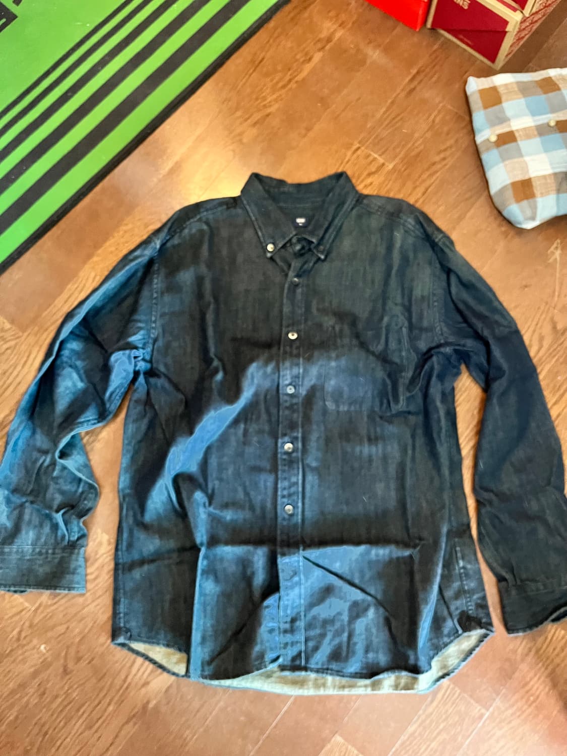 유니클로 셔츠 상품이미지1