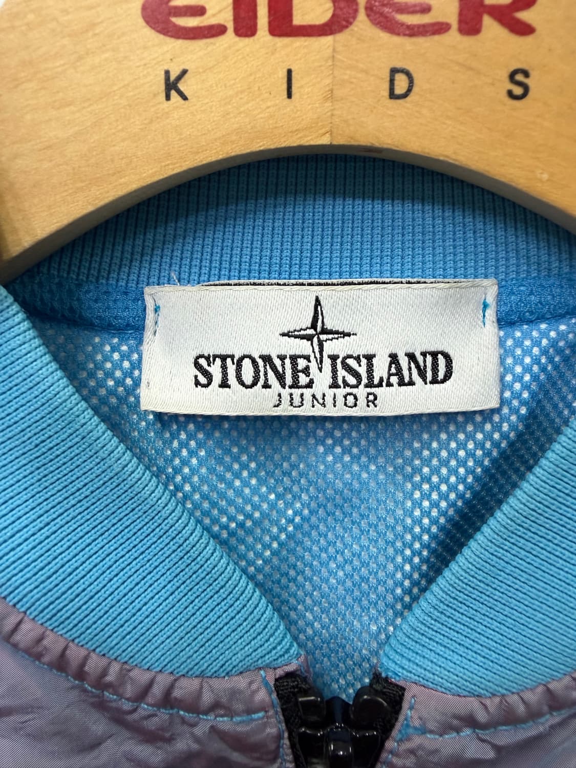 매장판정품) 스톤아일랜드 주니어 샴브레이 봄버 자켓 8y 상품이미지6