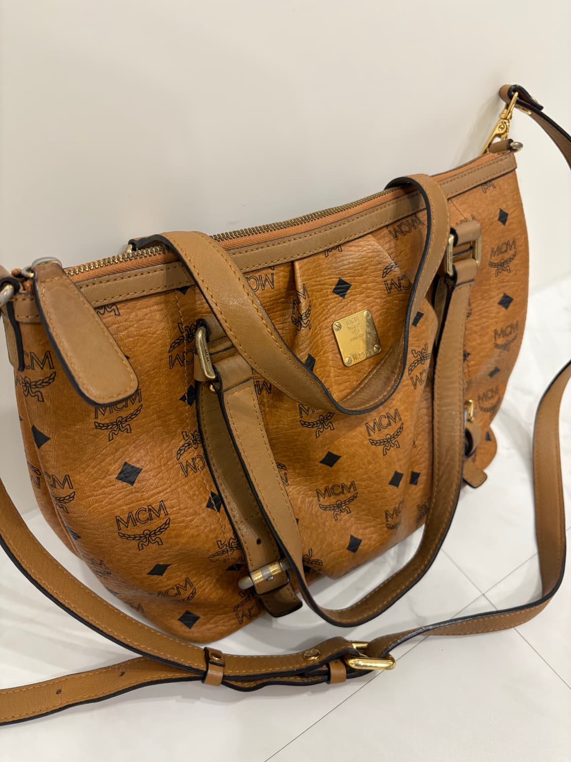 mcm vissetos tote bag small 상품이미지2