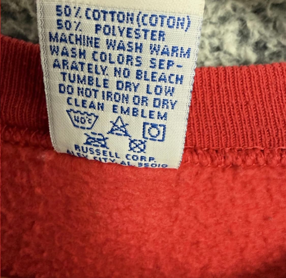 Vintage Russell Athletic Sweatshirt 상품이미지3