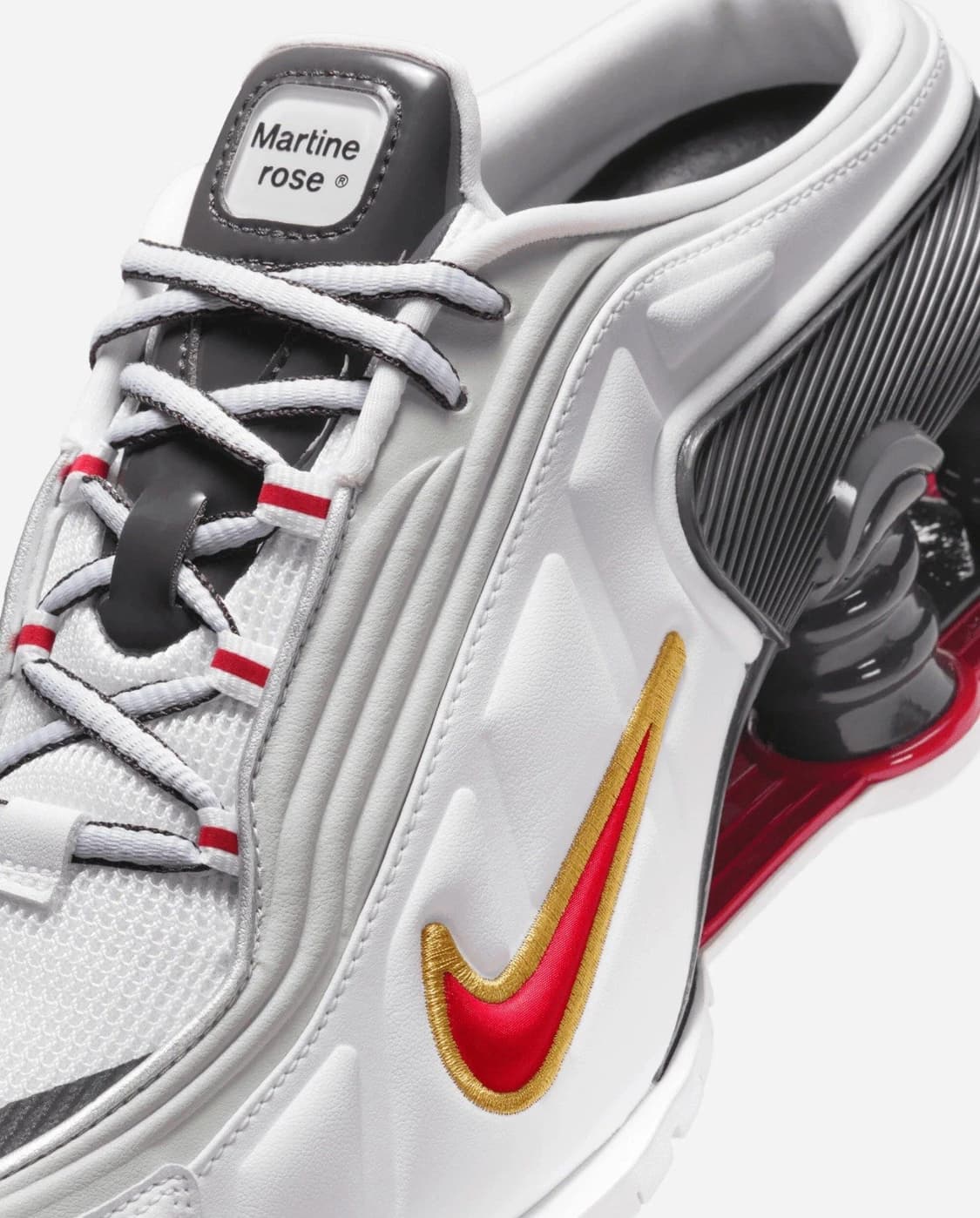 [285/W11.5,M10] 나이키 X 마틴로즈 샥스 화이트 바시티 레드 상품이미지1