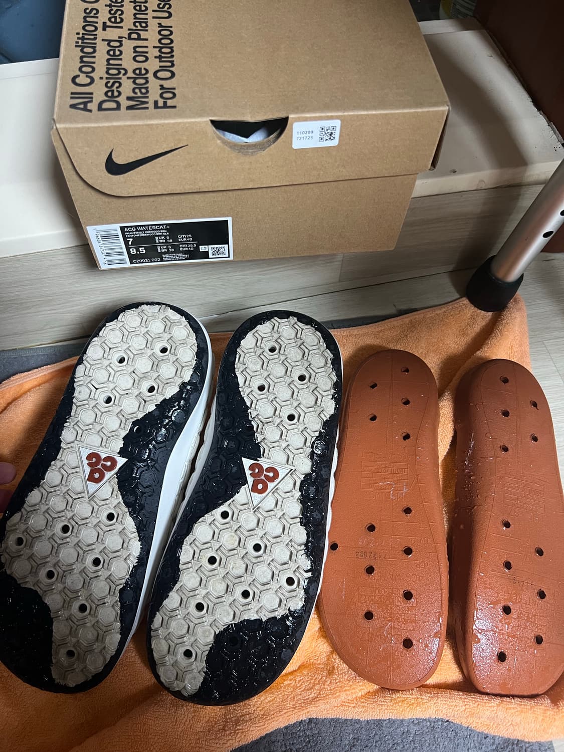 나이키 ACG 워터캣 (단종 색상) 상품이미지2