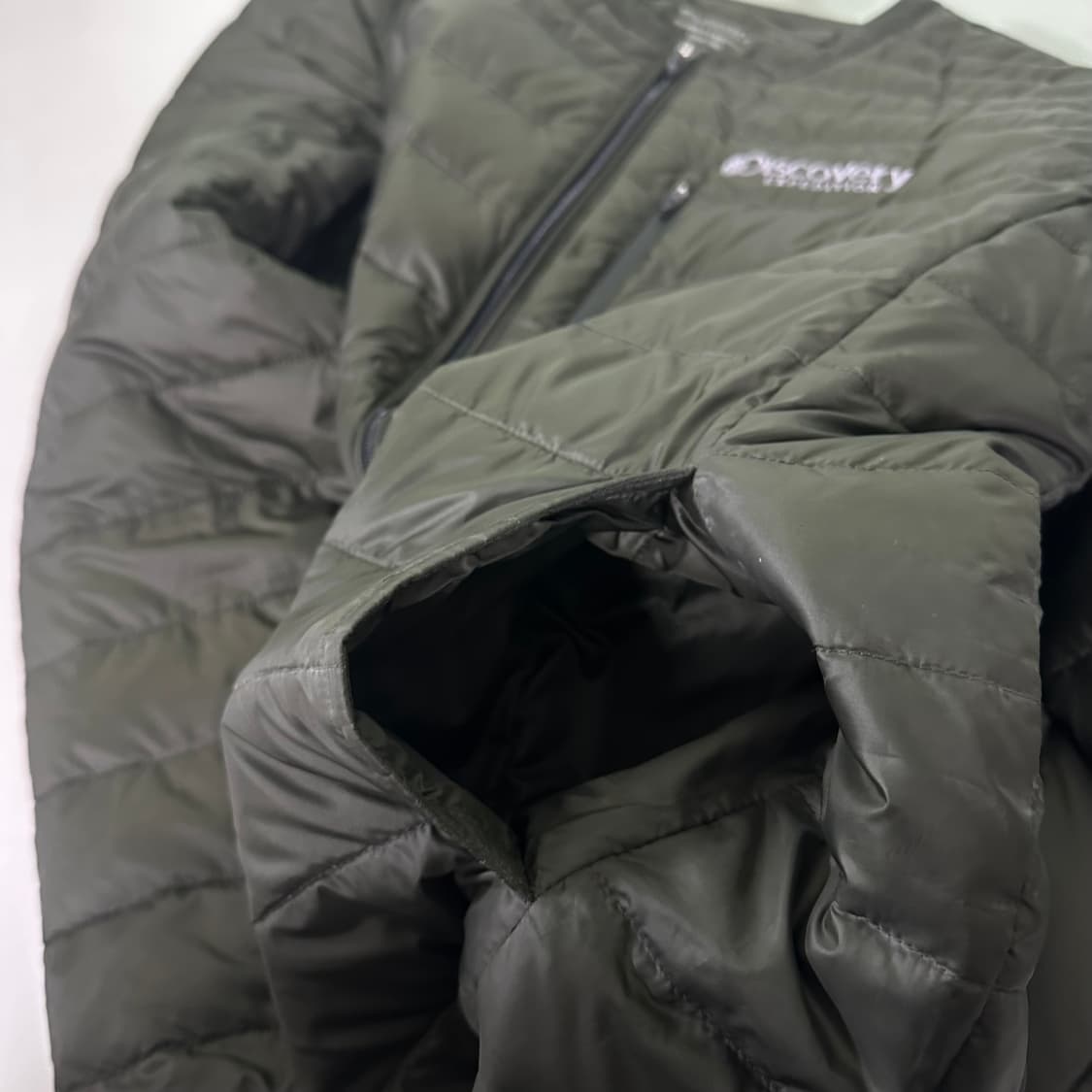 M-L 디스커버리 카키 기본로고 U넥 덕다운 경량점퍼 상품이미지3