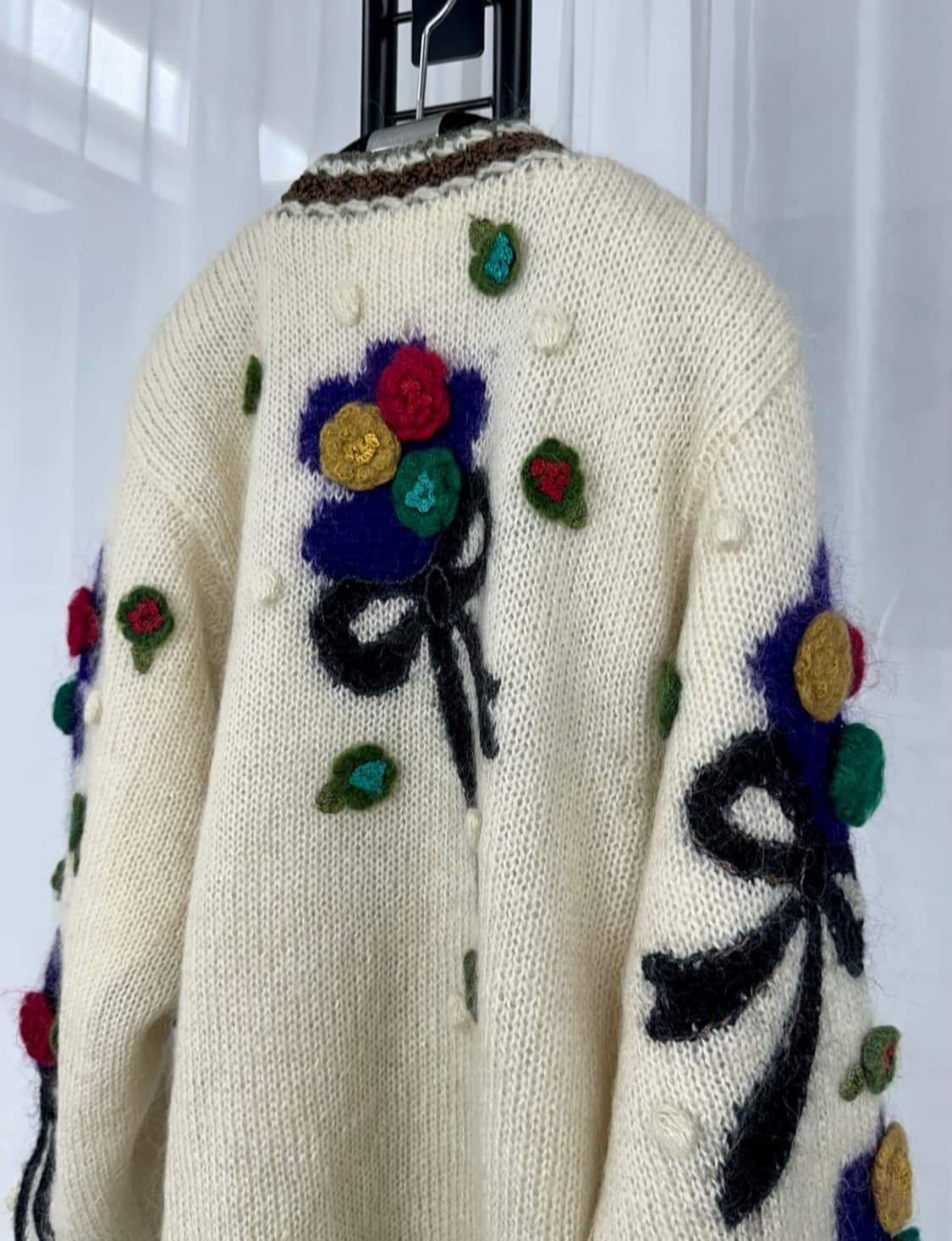 입체꽃 스웨터 상품이미지6