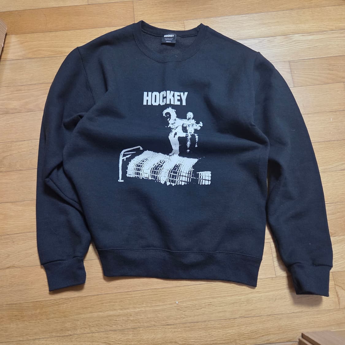 퍼킹어썸 하키 맨투맨  상품이미지2