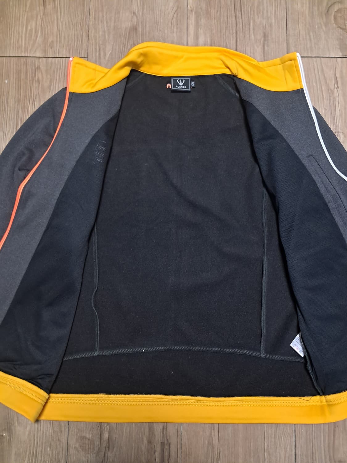 훼르자 트랙 자켓 남성100  상품이미지7