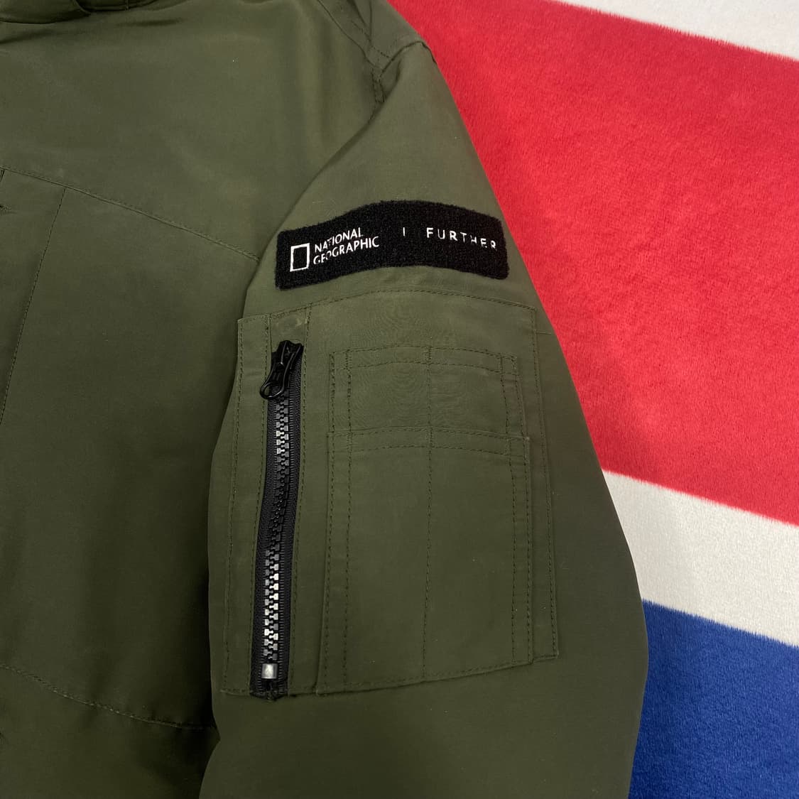 내셔널지오그래픽 덕다운 패딩 100 상품이미지4