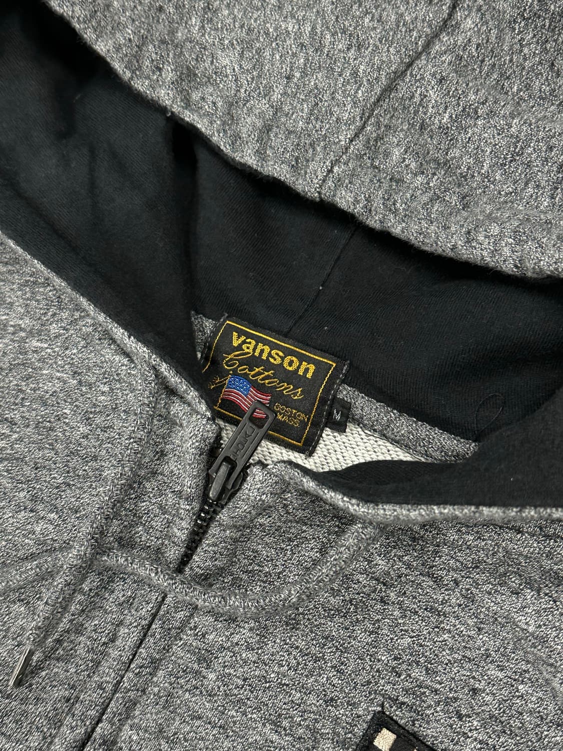 벤슨 자수 와펜 후드 집업 상품이미지4