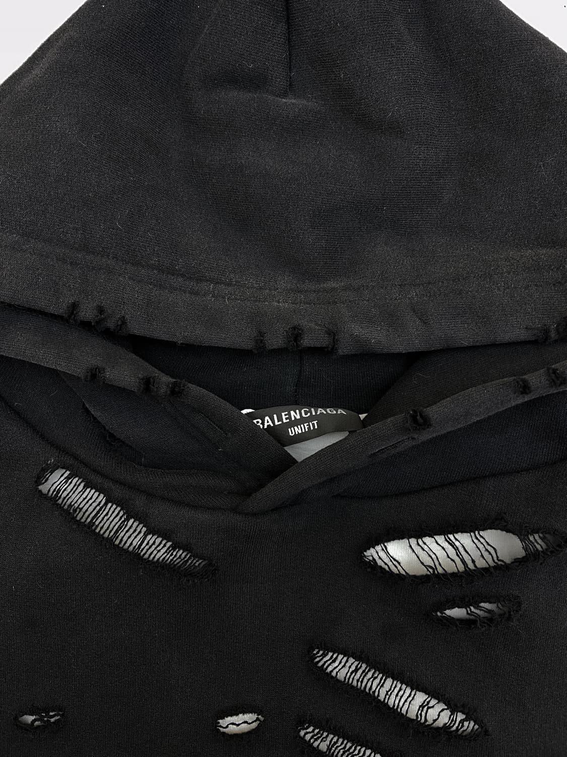 발렌시아가 22fw 디스트로이드 후디 상품이미지6