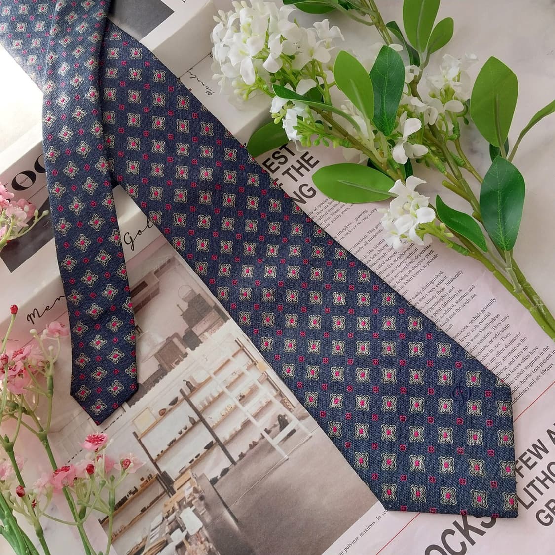 에스.티. 듀퐁 넥타이 자카드 패턴 8.5cm A+~A등급 K2080
 상품이미지3