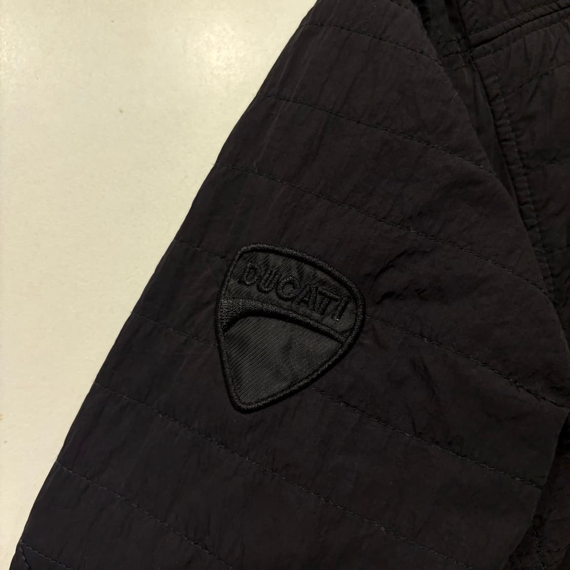 [S] 디젤 X 두카티 콜라보 나일론 블랙 자켓 B303 상품이미지7