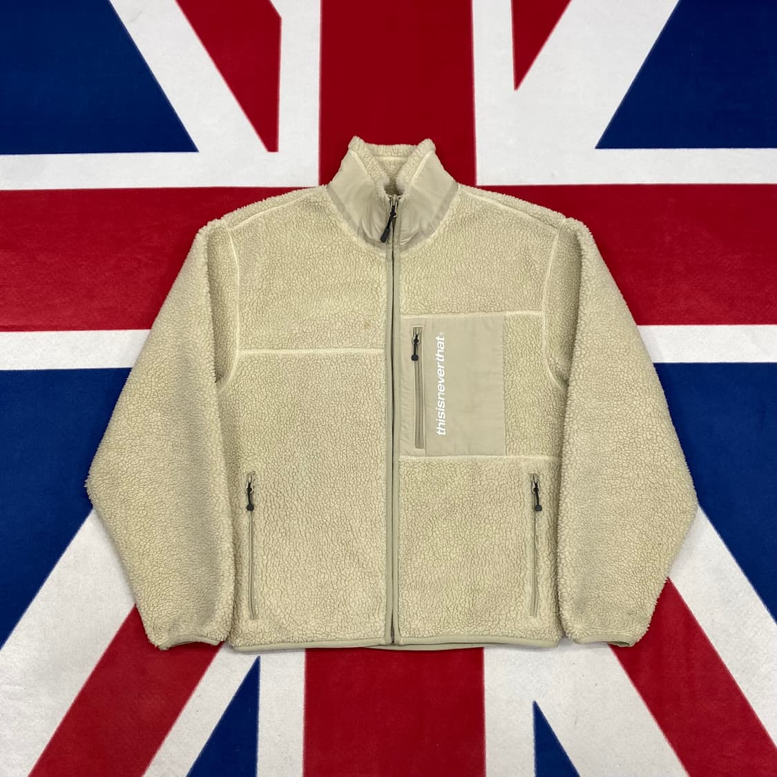 디스이즈네버댓 플리스자켓 큰S 상품이미지1