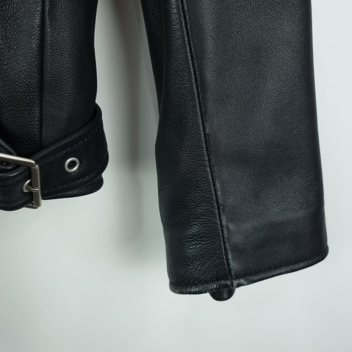 [드로우핏] 리얼 램스킨 양가죽 사선 라이더 자켓 블랙 M18908 상품이미지9