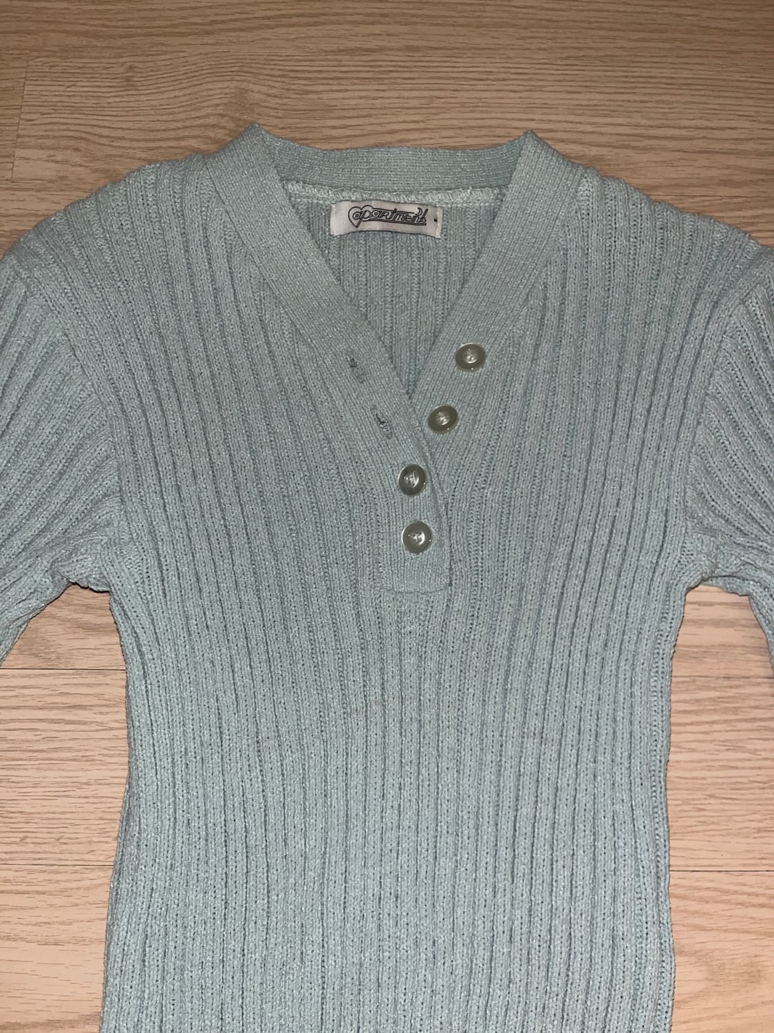 아파트먼트 크롭 니트탑  상품이미지2