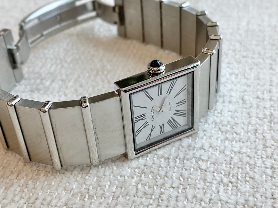 샤넬 마드모아젤 23mm 스몰 사이즈 스틸 쿼츠 상품이미지4