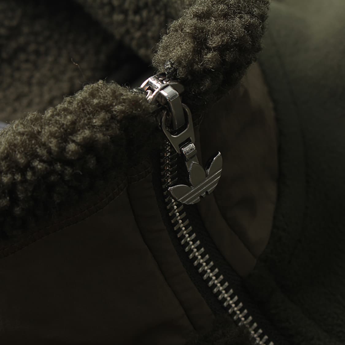  ADIDAS "Khaki Fleece Jacket" 상품이미지9