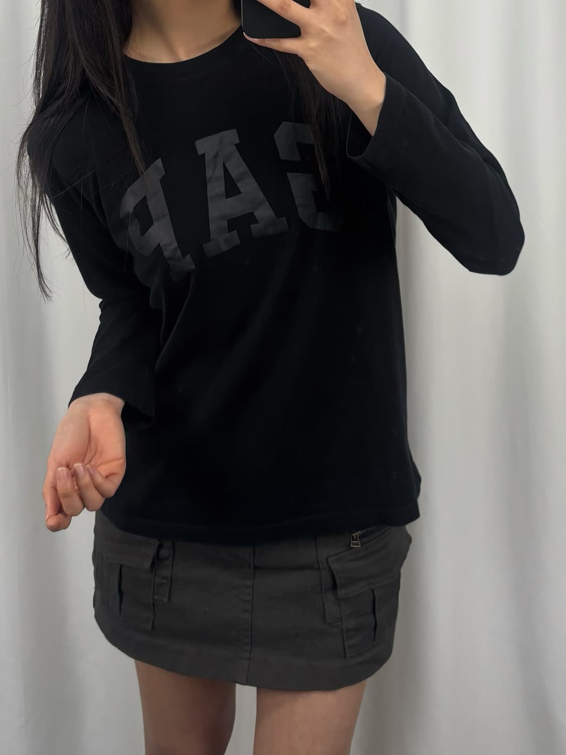 갭 빅로고 블랙 롱슬리브 상품이미지3