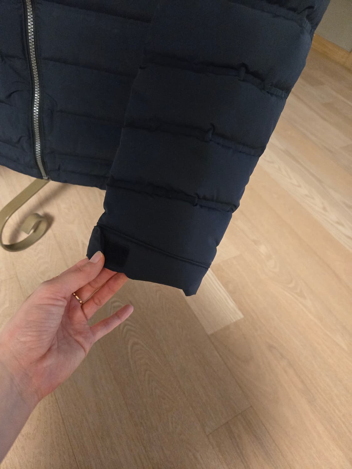 [105] 헤지스 남성 덕다운 경량 패딩 상품이미지6