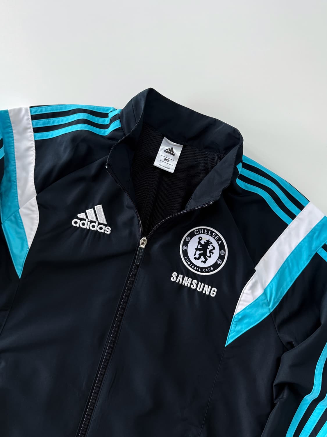 아디다스 루즈핏 첼시 네이비 나일론 트랙 자켓 상품이미지2