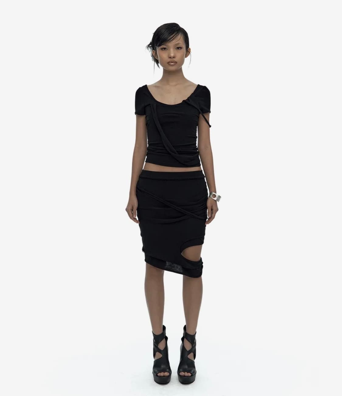 카시코 Peek-a-boo Strap Skirt Black 스커트 상품이미지1