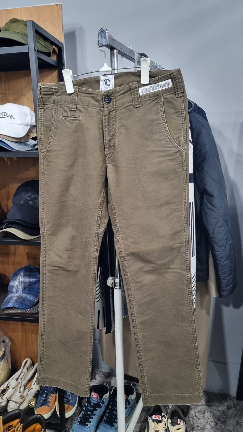 한섬수입) 유니버셜 프로덕츠 카키색 치노팬츠 34사이즈 컨디션8/10 상품이미지1