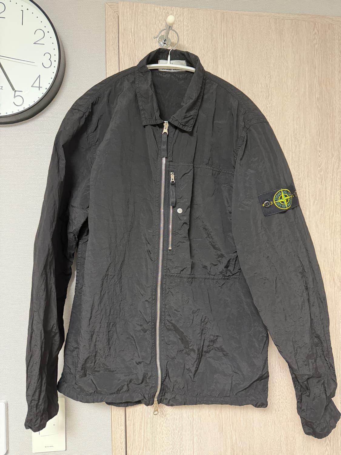 스톤아일랜드 25ss 나일론 오버셔츠 상품이미지1