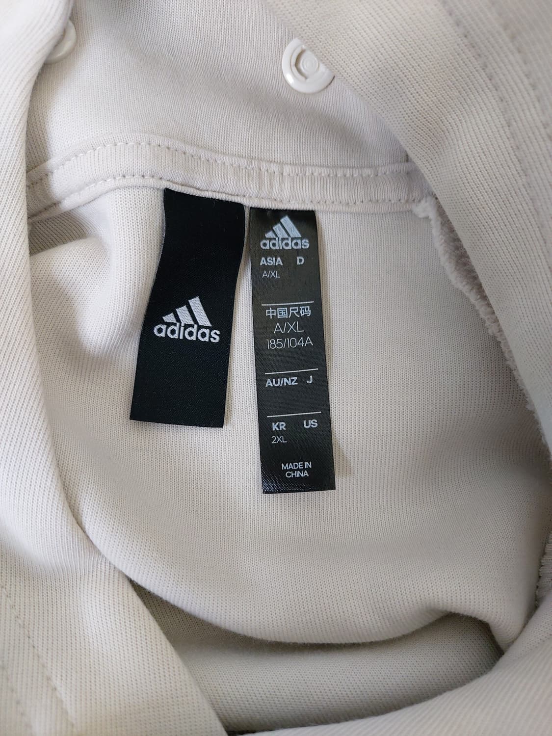 아디다스 TH 마스크 후디 크리미 화이트 XL~2XL

 상품이미지5