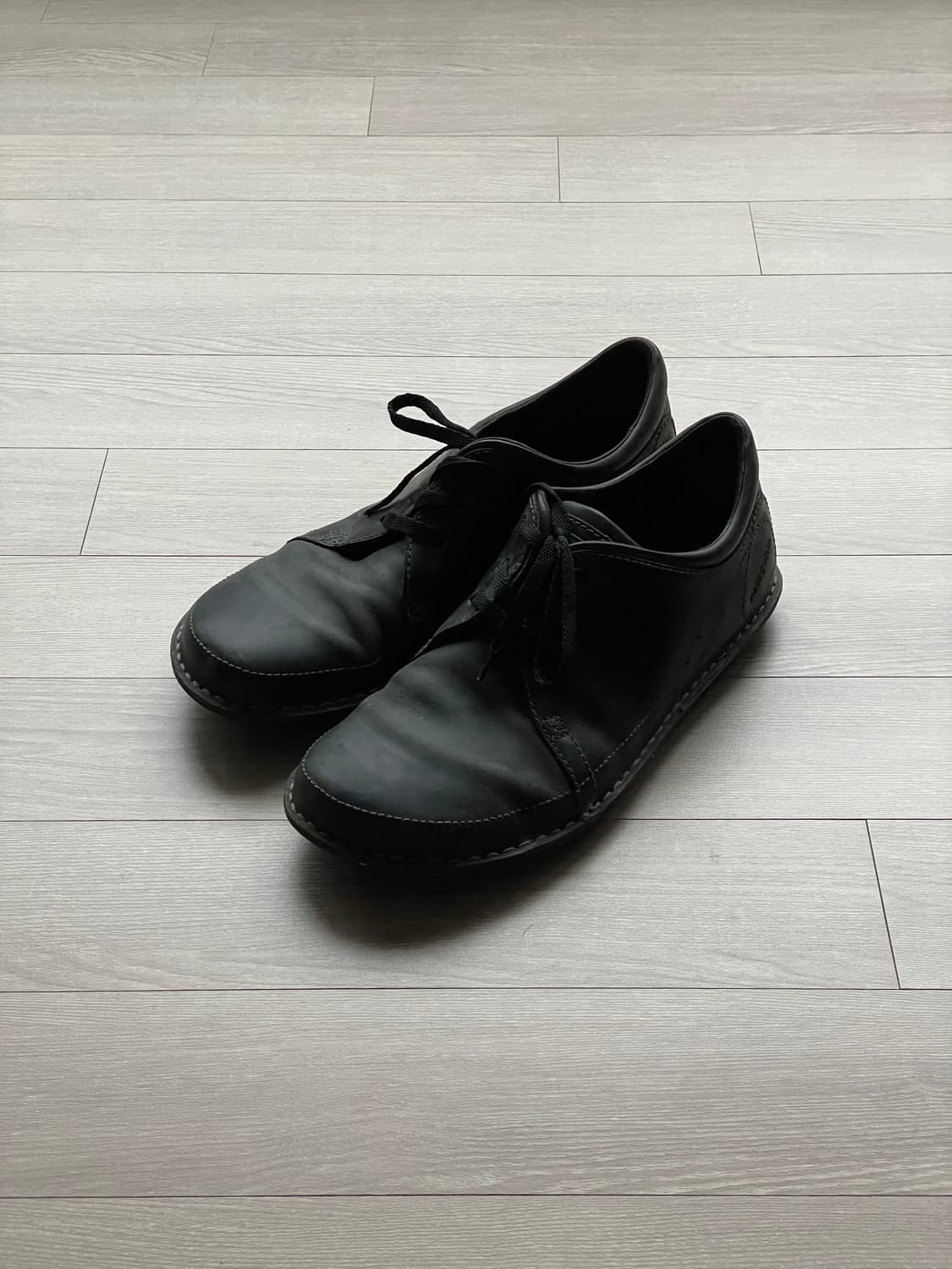 파타고니아 loulu 룰루 레더 슈즈 올리브 나잇 상품이미지1