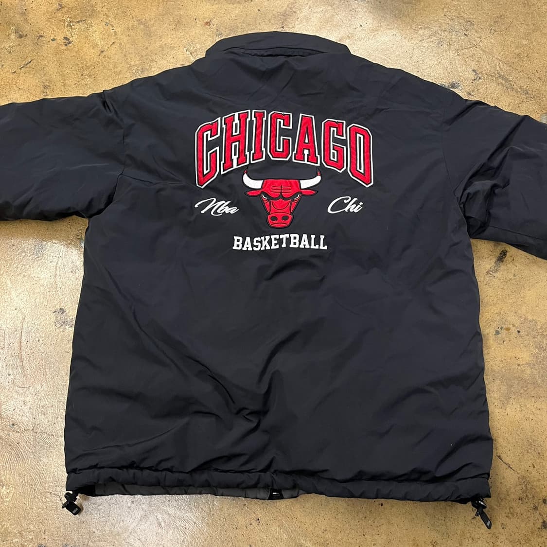 [정품/L] NBA 시카고 불스 블랙 양면 패딩 점퍼 b19 상품이미지4