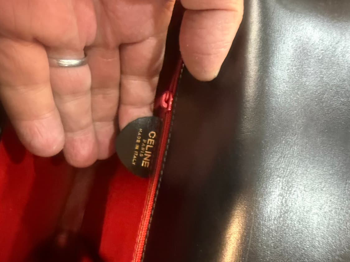 정품 셀린느 트리옹프 탑 크로스백 팝니다 상품이미지8