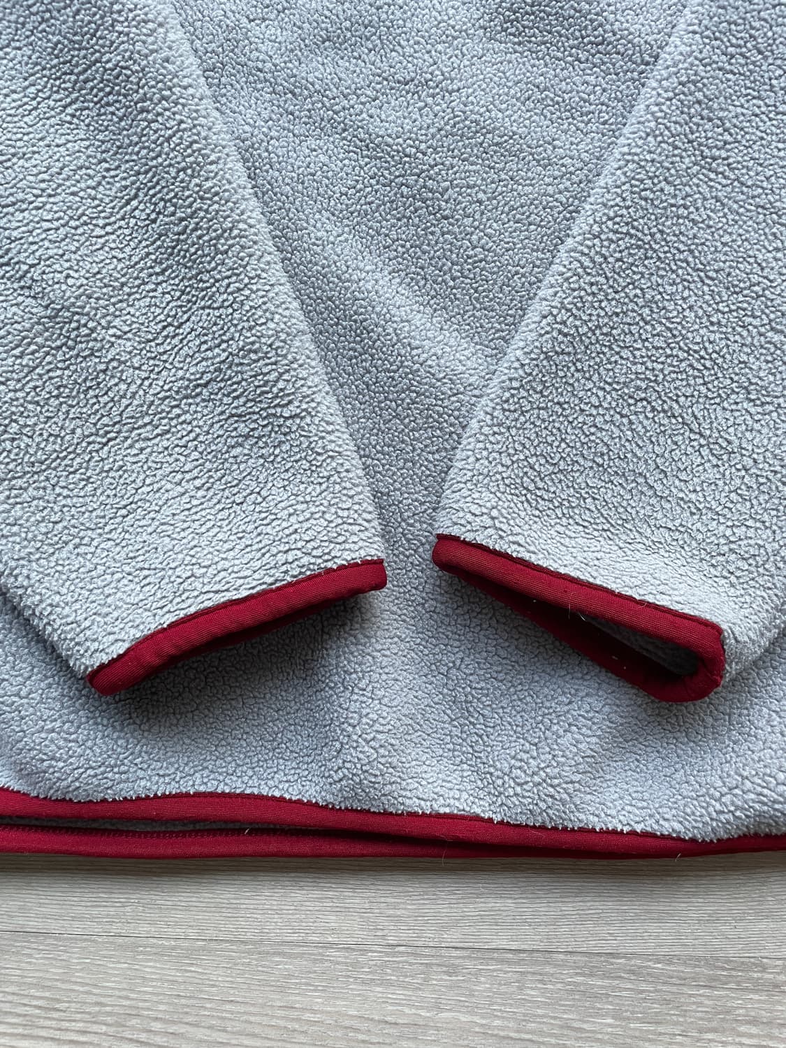 파타고니아 신칠라 그레이 레드 플리스 patagonia 상품이미지6