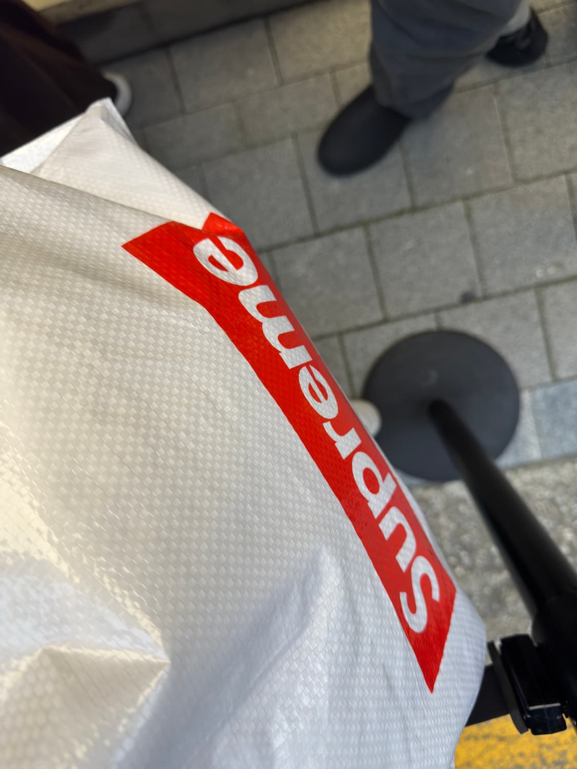 슈프림윙즈25fw 후드집업 상품이미지4