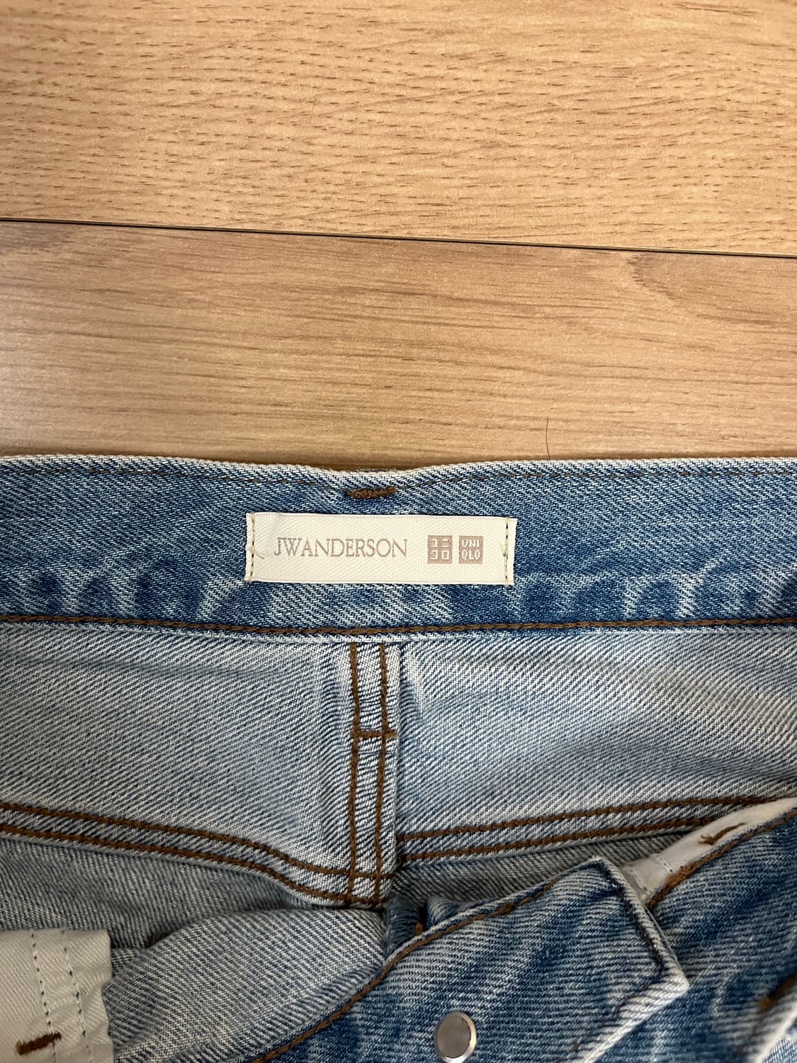 유니클로 JW 앤더슨 스트레이트 진 30 상품이미지5