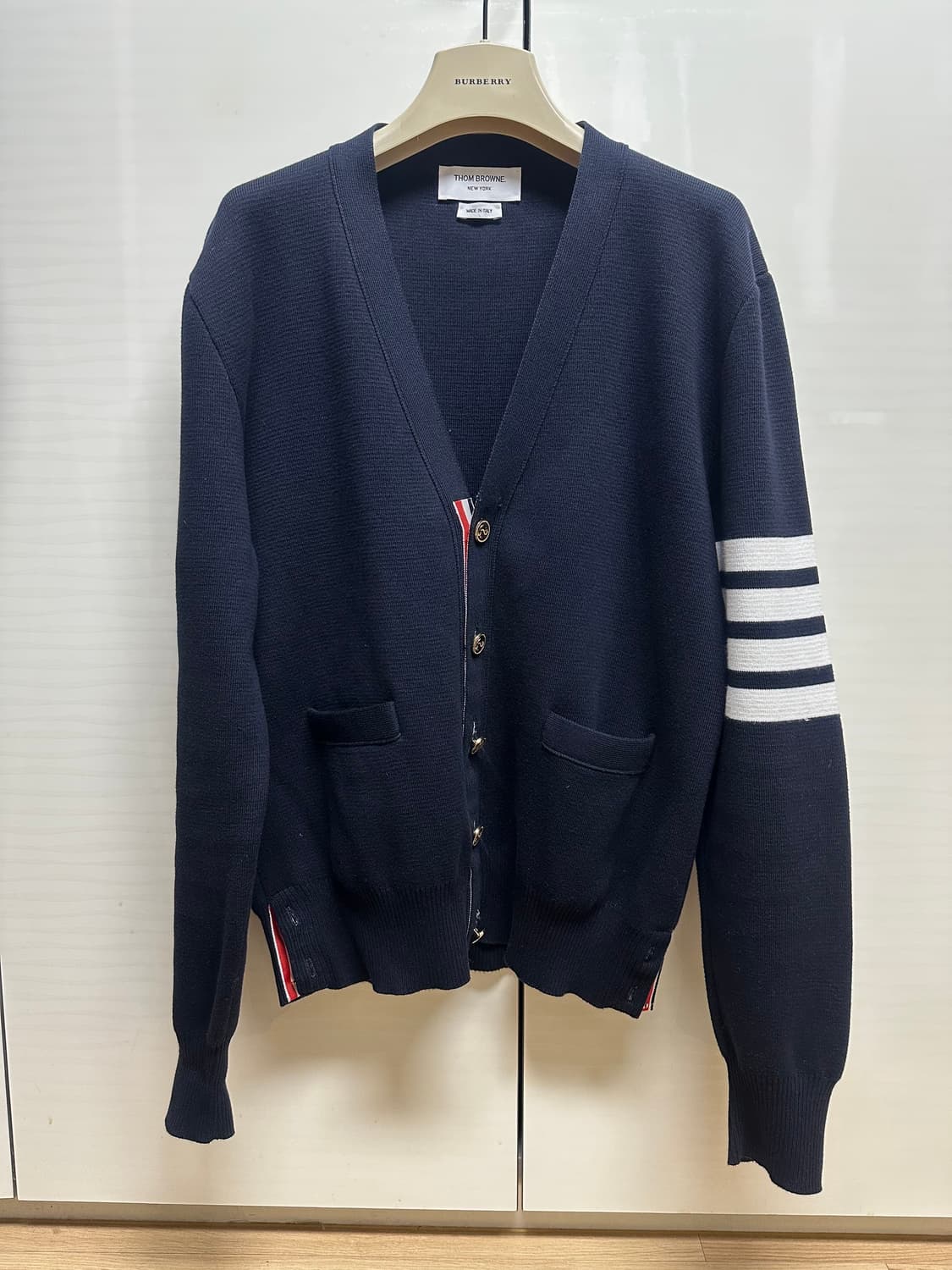톰브라운 가디건 상품이미지2