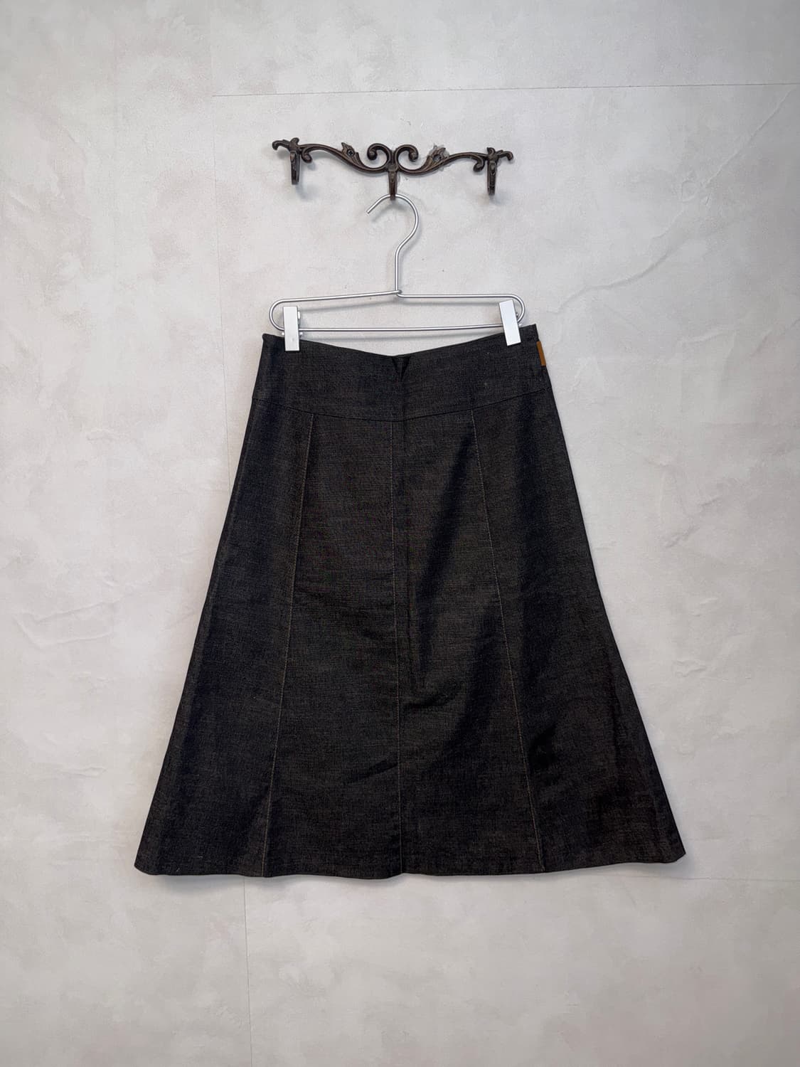 Raw black denim western belted midi sk 상품이미지3