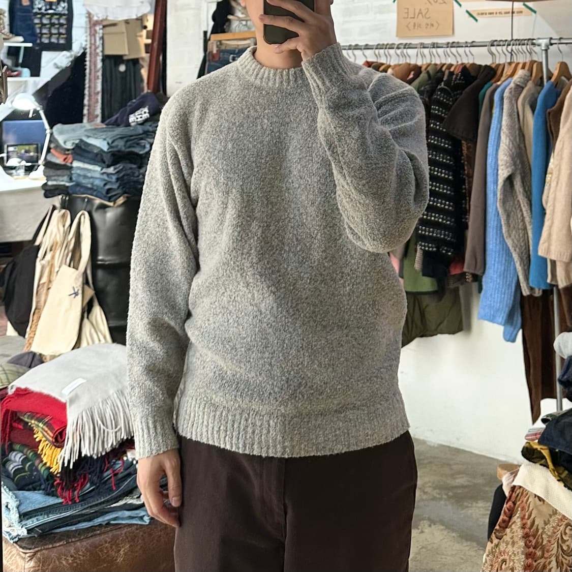 (착용컷) AUTHENTIC 니트 (남성용 100) 상품이미지3