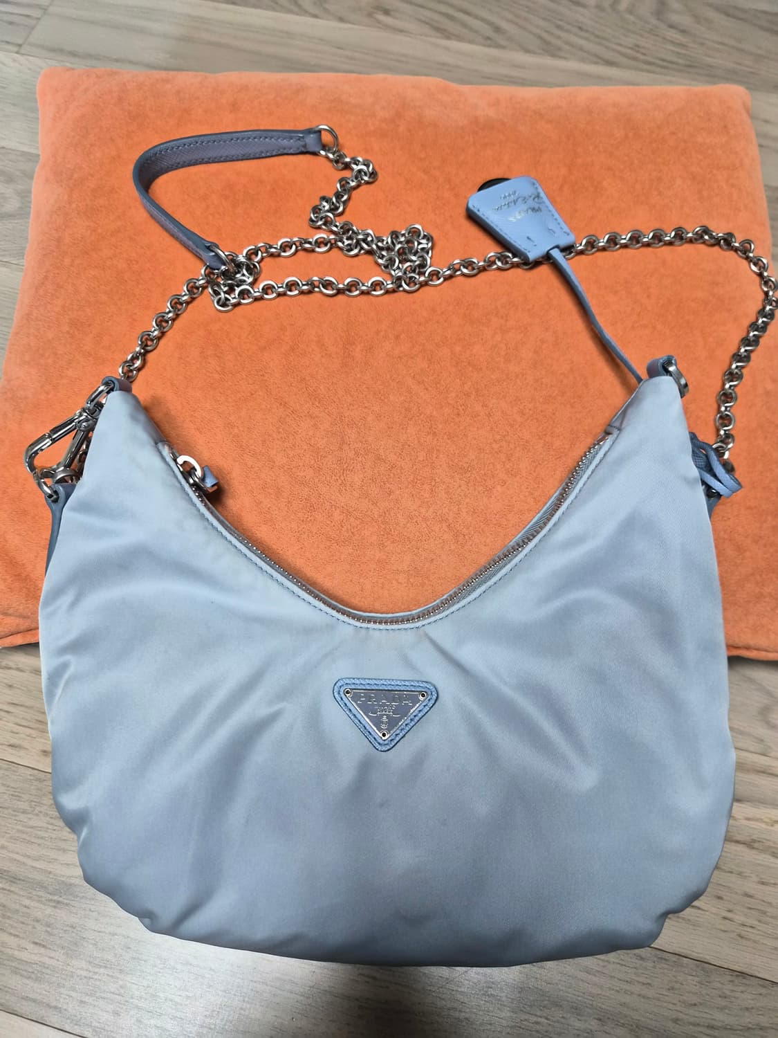 프라다 리에디션  상품이미지2