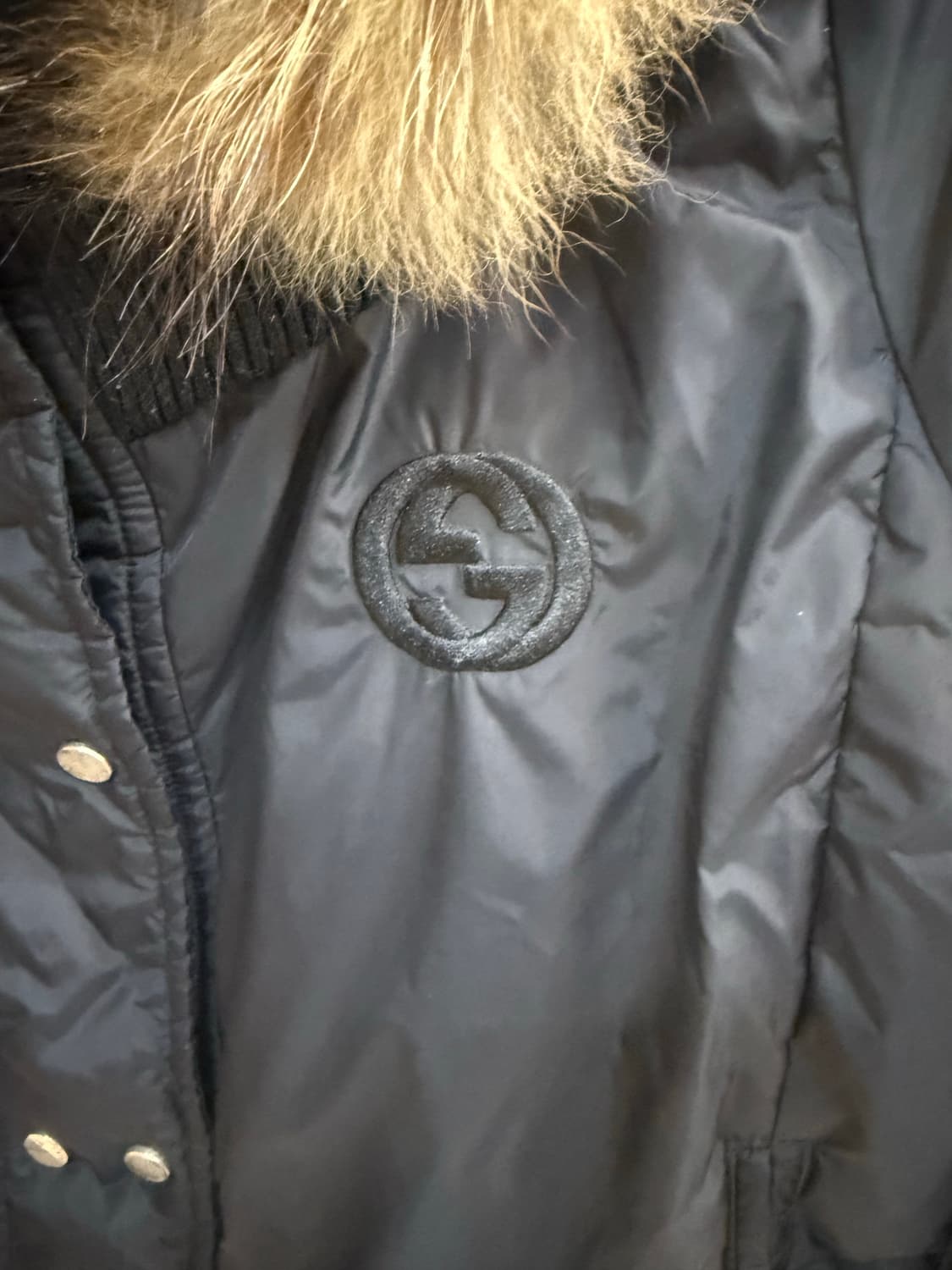 55-66 정품 구찌 빈티지 인터로킹 숏 패딩 팝니다 상품이미지2