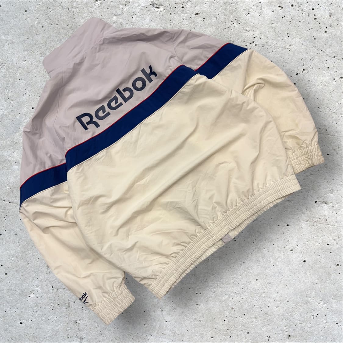 [115] 리복 올드스쿨 바람막이 자켓 화이트 B620 상품이미지2