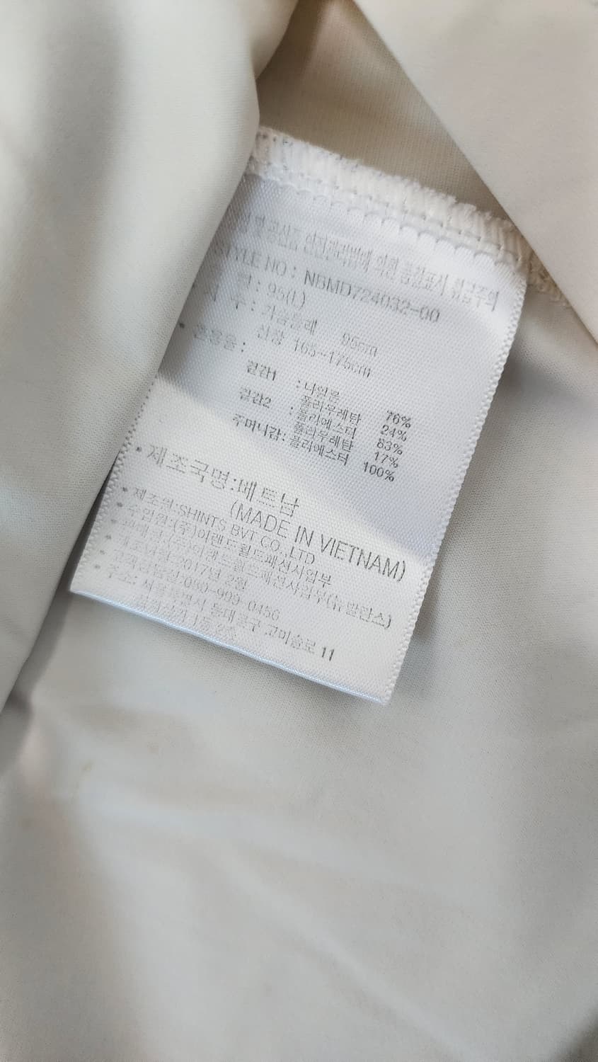 뉴발란스 여성 바람막이 L (95) 상품이미지4